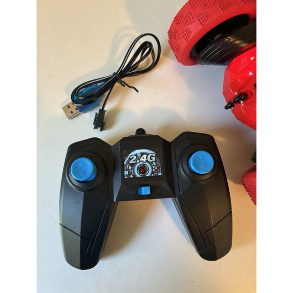 Hamdol Remote Control RC Car - Picture 2 of 2